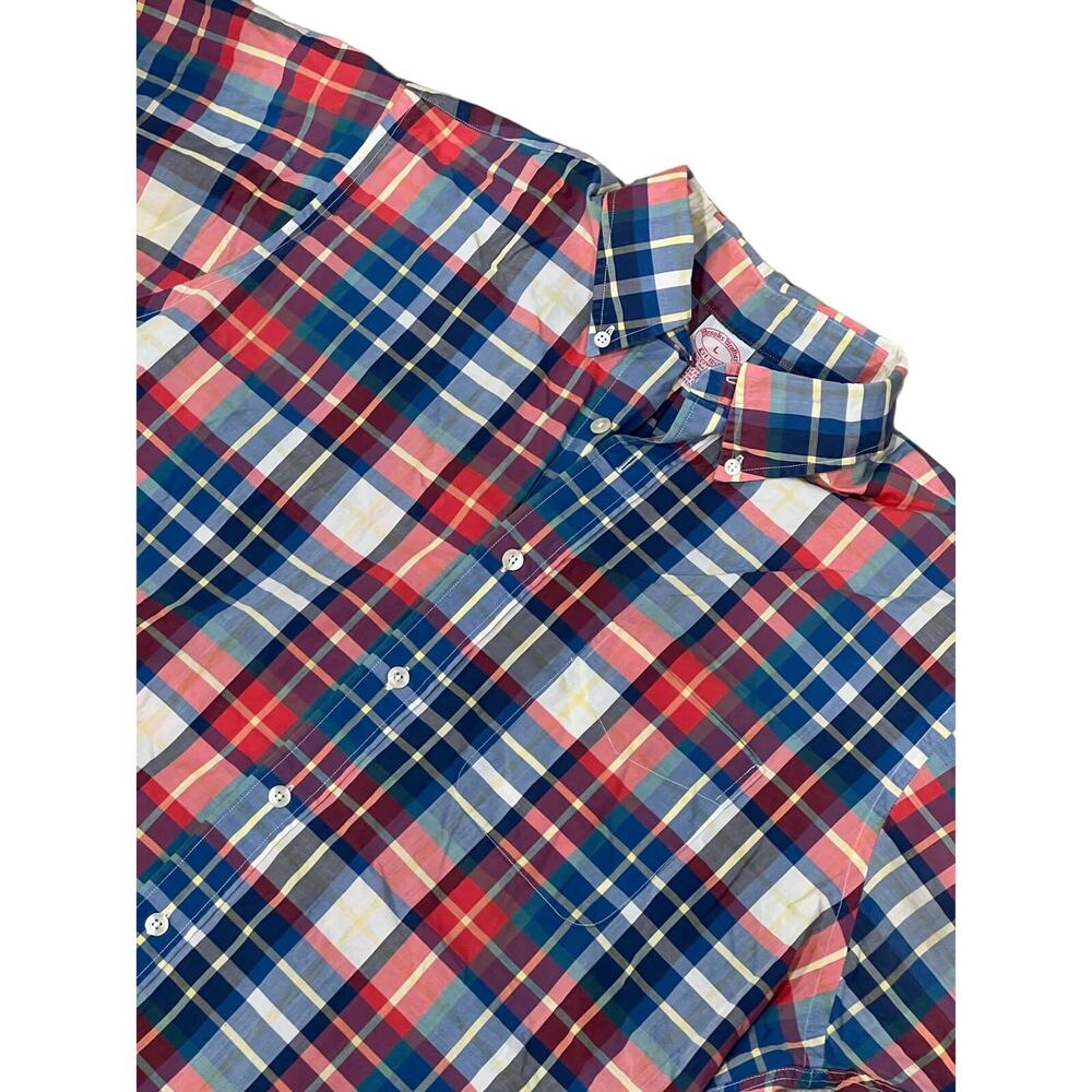 Brooks Brothers Men’s Madras Plaid Short Sleeve Button Down Large 570-U